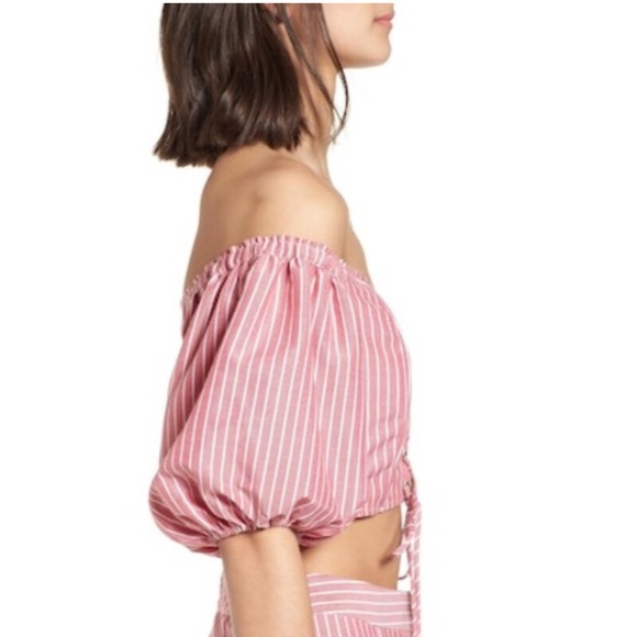 Brand new WAYF top - Picture 2 of 6